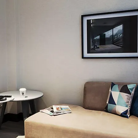 Hotel One Shot Luchana