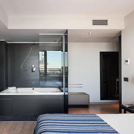 Hotel Exe Moncloa 4*
