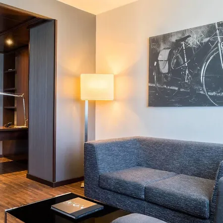 Hotel Ac Feria By Marriott