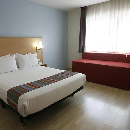 Travelodge Torrelaguna Hotel