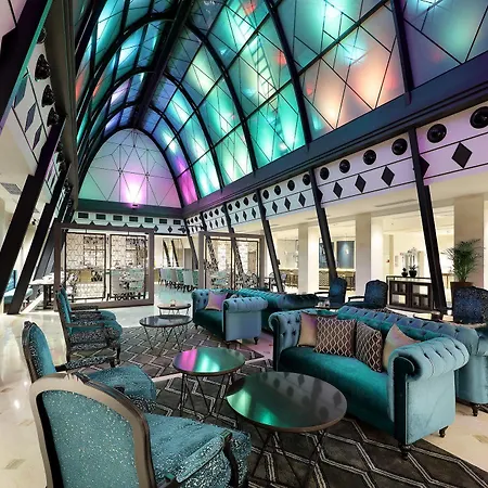 Eurostars Casa De La Lirica מלון