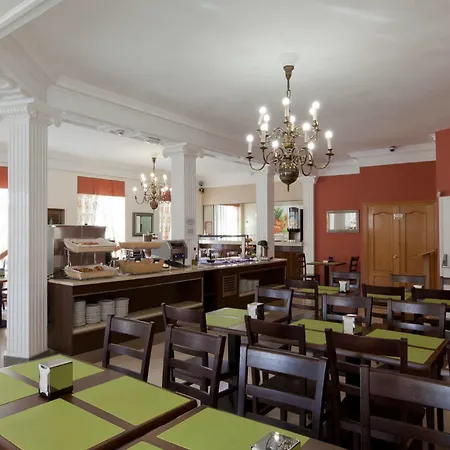 Hotell Mediodia