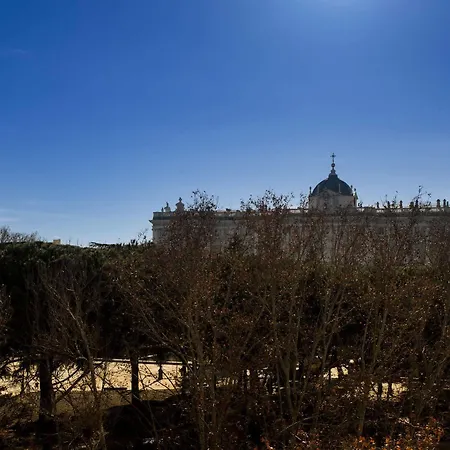 Wootravelling Plaza De Oriente Homtels * Madrid