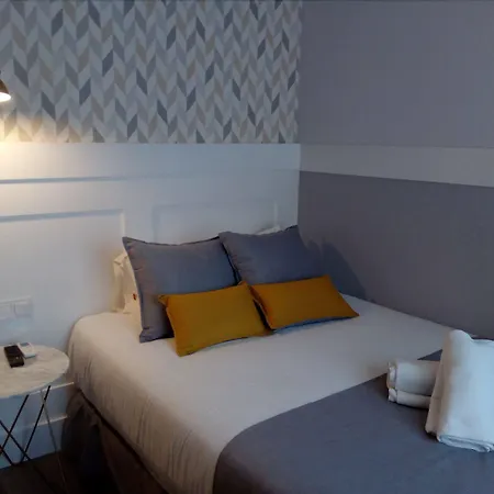 Bypillow Velazquez 45 3* マドリード