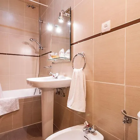 Gallardo Guest house 3*
