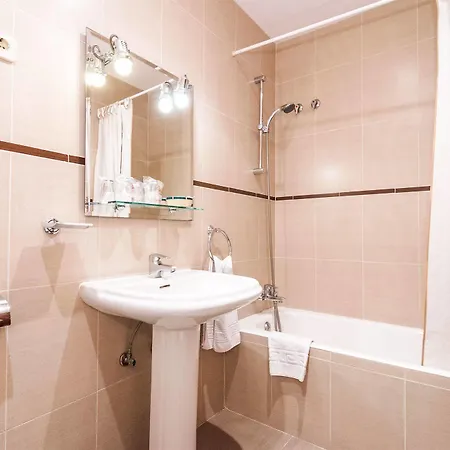 Guest house Gallardo 3*