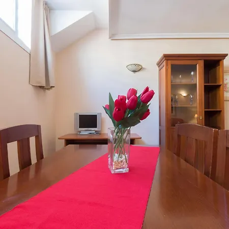 Apartment Caballero De Gracia