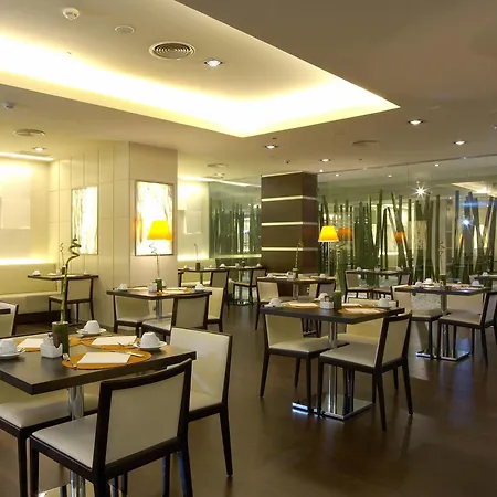 Nuevo 4* Madryt