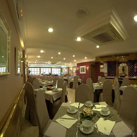 Gran Versalles 4*