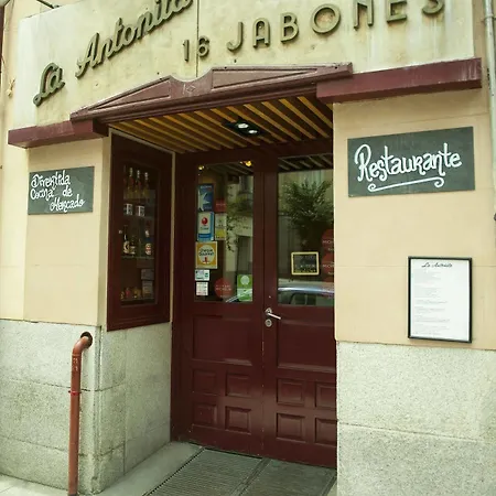 Del Dragon Boutique 4*