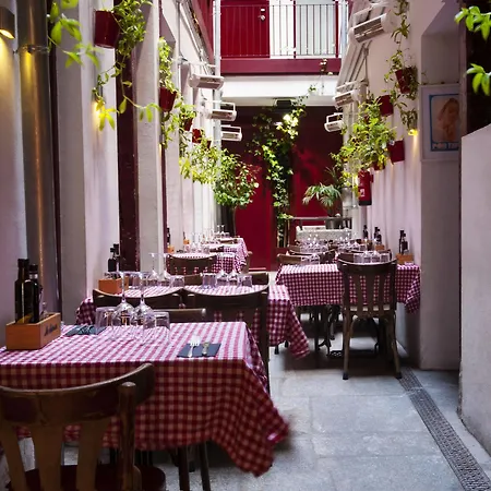 Del Dragon Boutique 4* Madrid