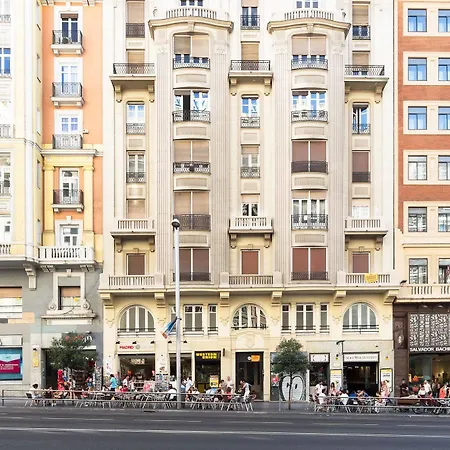 Gran Via 63 Gæstehus 3*