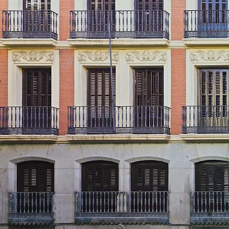 Hostel The *