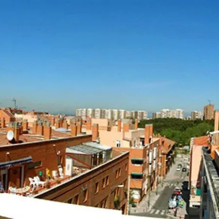 Naitly Cuatro Torres * Madrid
