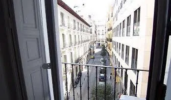 Apartment Stylish In Chueca By Allo Housing Madrid