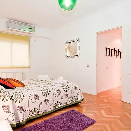 Apartamento Esparteros Madrid