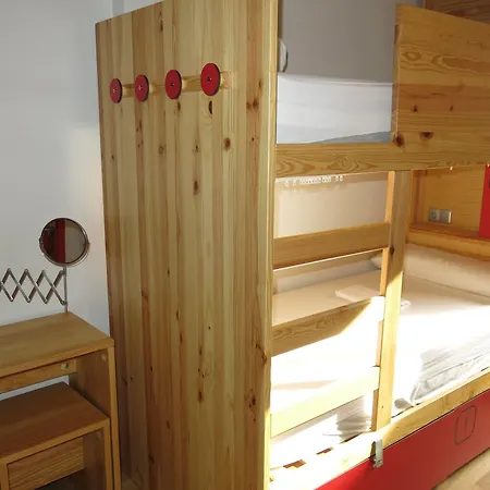 Ok Hostel Madryt