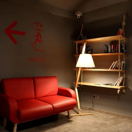 Ok Hostel *