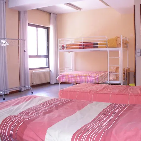 Guest house Residencia Hispania 2*