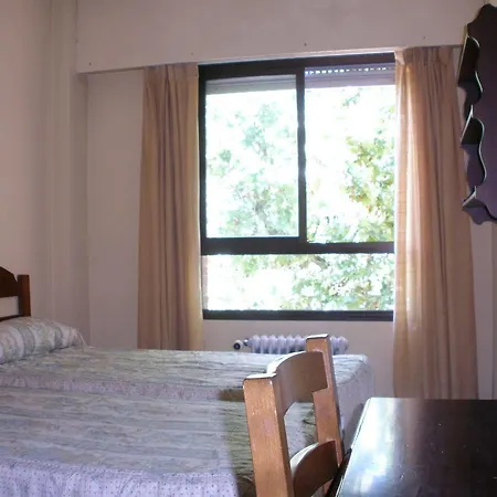 Guest house Residencia Hispania