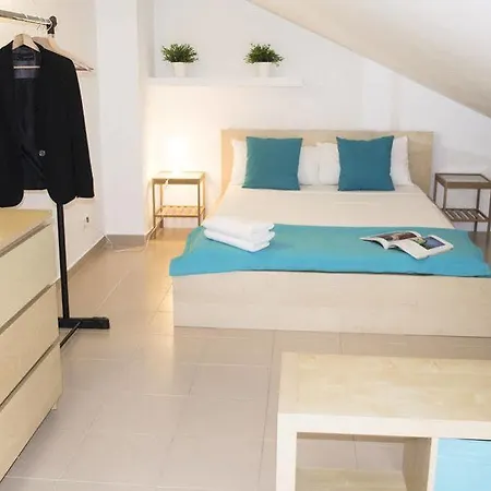 L&h Plaza Santa Ana Appartement Madrid
