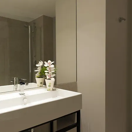 Mh Aparthotel Madrid