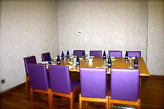 埃克蒙克洛亚酒店 4*
