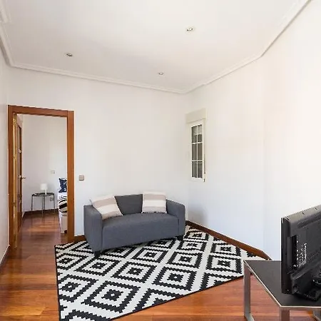 Smartr La Latina Aparthotel 3*