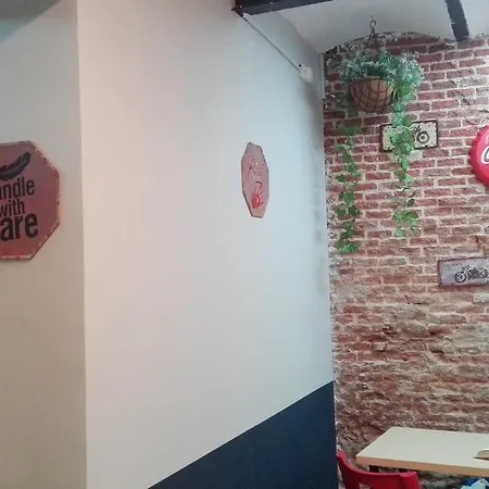 Grupo Rh - Hostel Hostel *