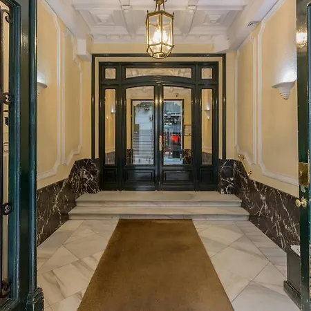 Apartment Luxury Golden Next To Gran Via! Madrid