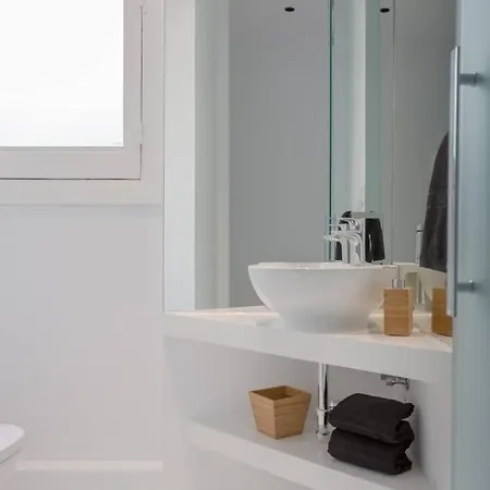Luxury Golden Next To Gran Via! Apartment *