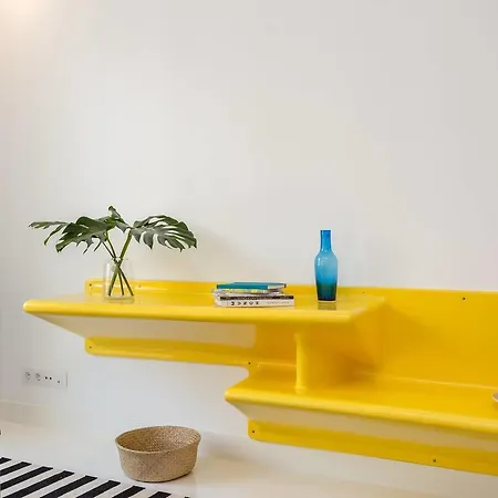 Luxury Golden Next To Gran Via! Apartment Madrid