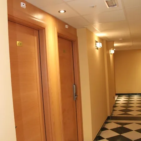 Hotel 4c Bravo Murillo 2*