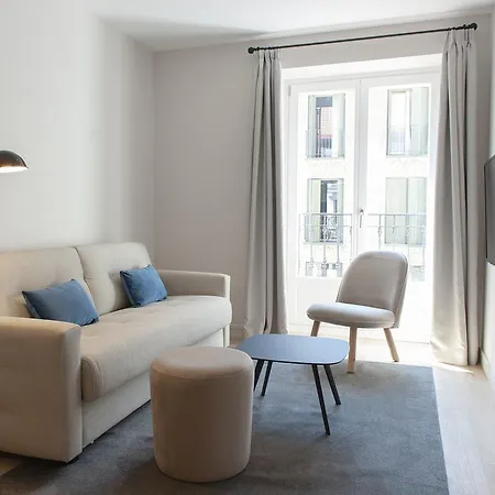 Mh Aparthotel 4*