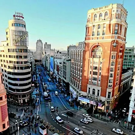Bright In La Latina By Batuecas