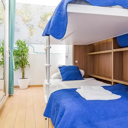 Pyr Select Plaza Del Callao Ii Apartamento *