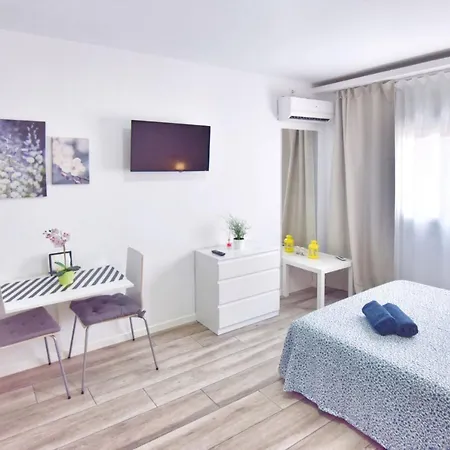 Eurosuite Malasana 205 Aparthotel 3*