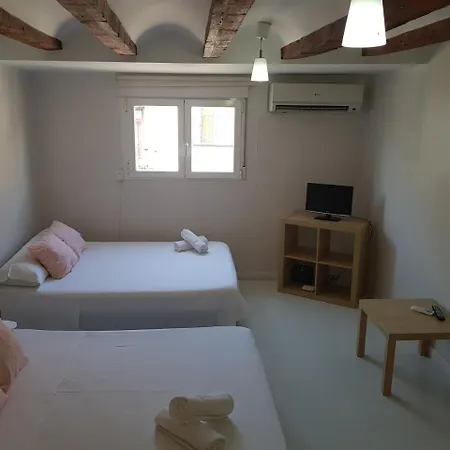 Apartment Tafari Sol New Madrid