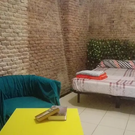 Grupo Rh - Hostel * Madrid