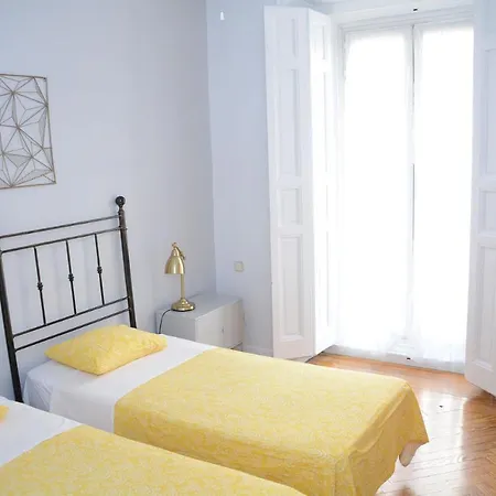 Guest house Alvaro Residencia Madrid