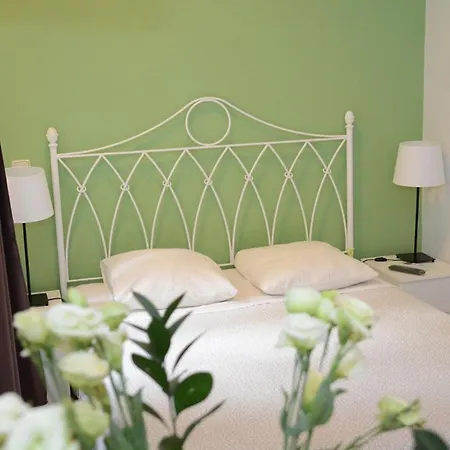 Alvaro Residencia Guest house Madrid
