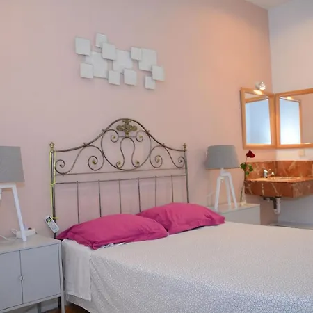 Alvaro Residencia 3*