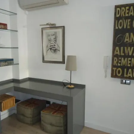 Wootravelling Plaza De Oriente Homtels