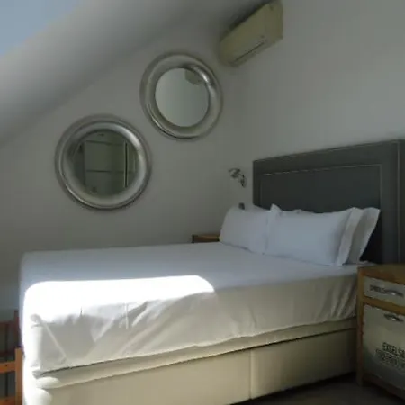 Wootravelling Plaza De Oriente Homtels * Madrid
