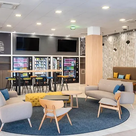 Aparthotel Airport Suites, Affiliated By Melia