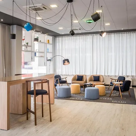 Aparthotel Airport Suites, Affiliated By Melia Madrid