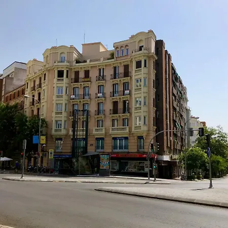 Nersan2 Maison d'hôtes Madrid