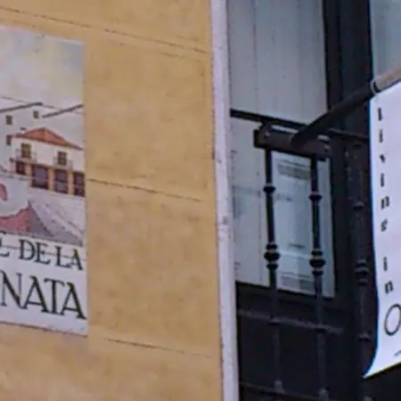 Apartment Livinginopera Escalinata *