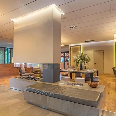 Hotel Aravaca Village Madryt