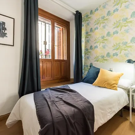 Apartment Gomez De Mora *